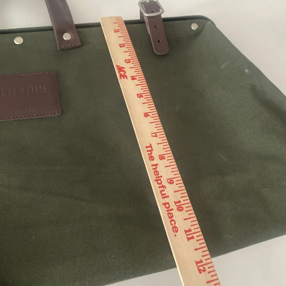 Bespoke Post Line of Trade Canvas Crossbody Duffel Weekender Olive Green Bag